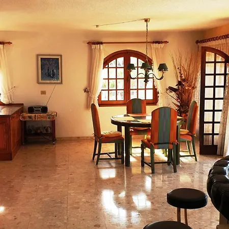 Сasa de vacaciones Sunny House With Private Pool And Sea View *